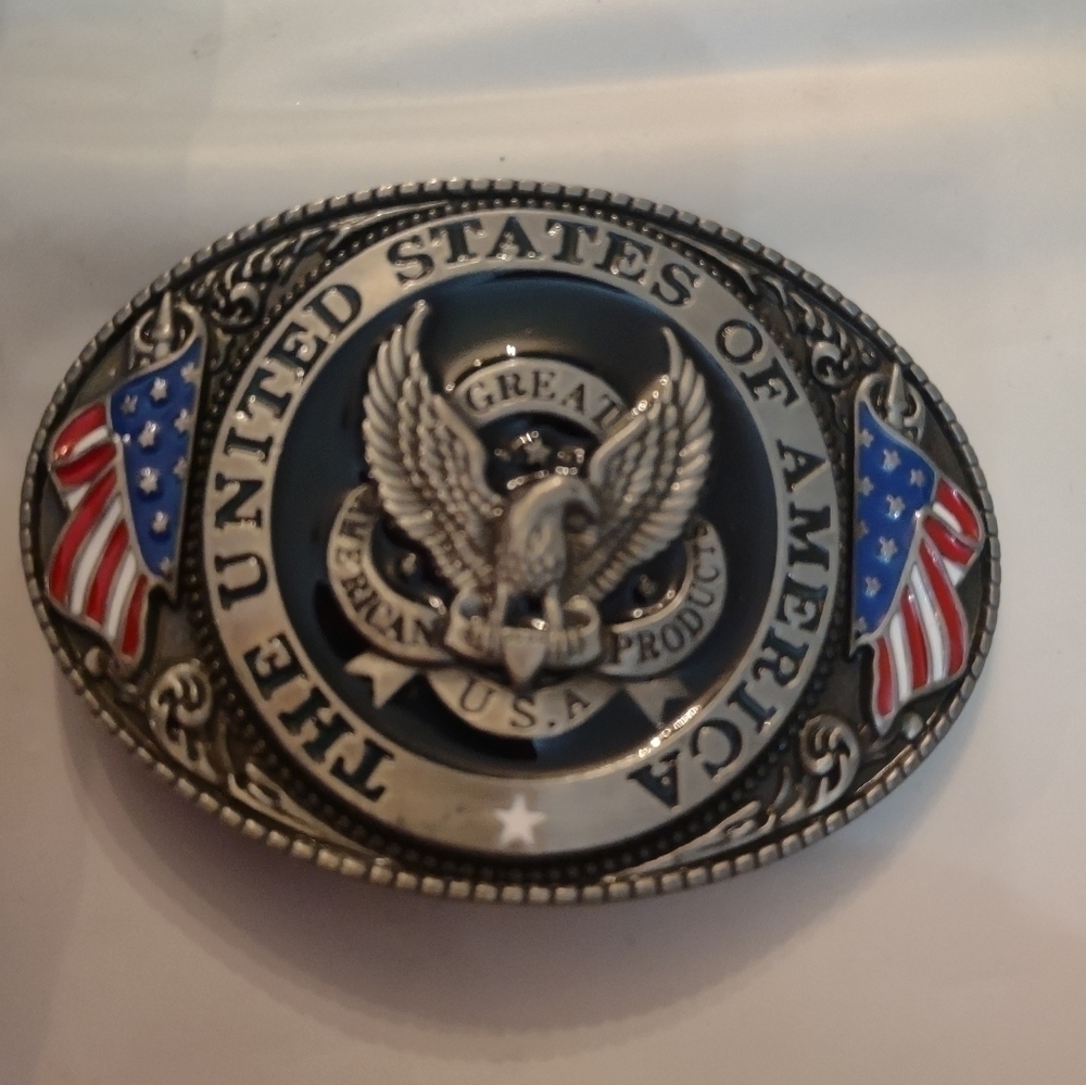 New men's patriotic American Flag belt buckle